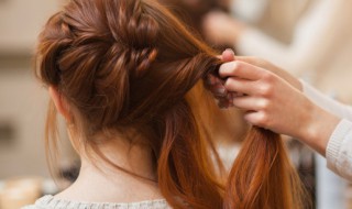 圆脸女生适合留什么发型显瘦 圆脸女生适合什么发型 显瘦