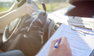 私家车第二年车险怎么买（私家车第二年车险怎么买合适）