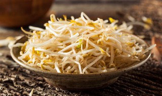 香辣绿豆芽的做法（香辣绿豆芽的做法大全）