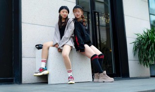 卫衣搭配什么外套好看又有魅力（卫衣搭配什么外套好看又有魅力女）