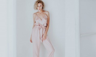 伤感微信昵称女生（伤感微信昵称女生简短好听）