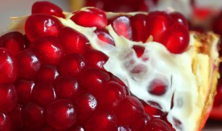 石榴怎么去籽 石榴怎么去籽里面的籽