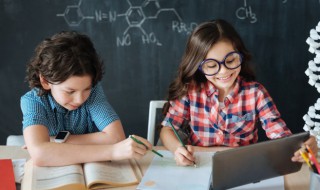 小学课本描述重阳节诗句 小学课本描述重阳节诗句有哪些