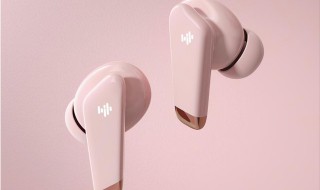 怎么连无线蓝牙耳机（手机怎么连无线蓝牙耳机）