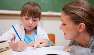 个中翘楚什么意思 其中翘楚是什么意思