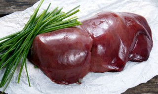 猪肝怎么炒又嫩又好吃（猪肝怎么炒又嫩又好吃请大厨介绍）