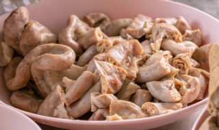 红烧肥肠怎么做 红烧肥肠怎么做才好吃配料