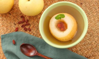 雪梨肉饼汤怎么做 雪梨肉饼汤怎么做视频