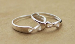 现在银戒指脏了用什么来清洗（银戒指很脏怎么清洗）