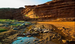 蒙古语中的敖仑布拉格是什么意思 蒙古语布拉格汉语意思