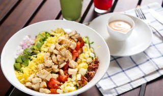 产后2个月吃什么好 产后两个月吃什么好