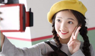 12岁小女孩适合什么样的发型 12岁小姑娘适合的发型