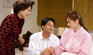 坐月子能不能吃维生素C（坐月子能不能吃维生素e）