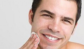 男生长痘痘的原因（男生长痘痘的原因?）