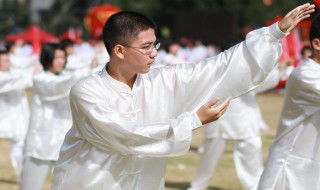 24式太极拳的第17个动作的动作名称是 24式太极拳的第17个动作的动作名称是什么