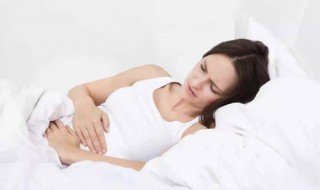 女人经期不适合吃什么（女人经期不适合吃什么水果）