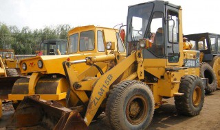 徐州30铲车车身长多少米 徐州30铲车介绍