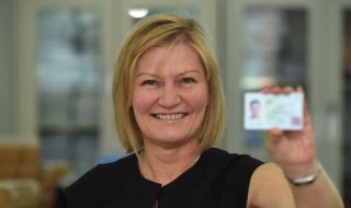 网上申请改名字流程 网上申请改名字流程大约要几天