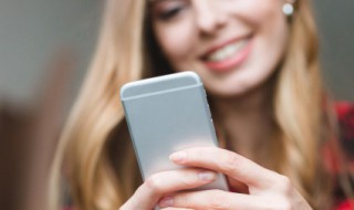 vivo手机开机界面屏幕一直亮（vivo手机屏幕经常自己亮起来）