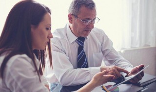 什么手机浏览器可以自动翻页（什么手机浏览器可以自动翻页文档）