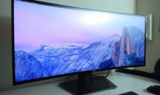 曲面显示器怎么样（曲面显示器好吗）