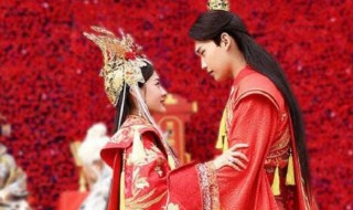 曲小檀是精神分裂吗?(曲小檀曲檀儿什么关系)