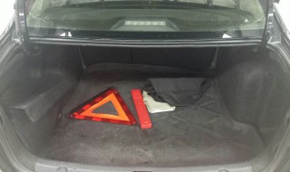 13款朗逸后备箱打不开怎么办 13款朗逸后备箱打不开怎么办呢