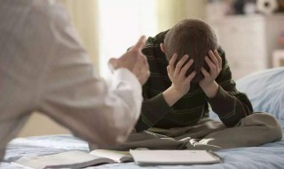 上课偷吃零食被发现了怎么办 上课偷吃零食被发现了怎么办视频