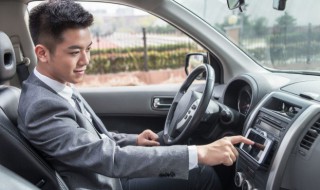 汽车正确热车方法（汽车正确热车方法视频）