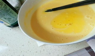 烤鸡蛋黄油的做法 蛋黄油的做法