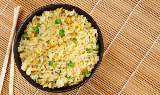 榨菜蛋炒饭的做法窍门 榨菜蛋炒饭的做法