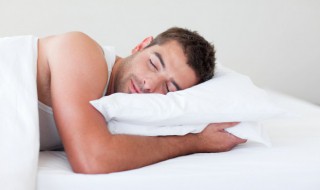 男的做梦自己被蛇咬（男的做梦自己被蛇咬手）