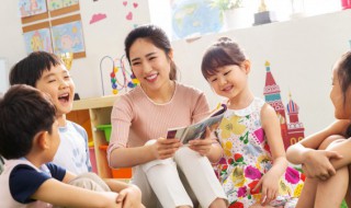 绌组词（绰组词）