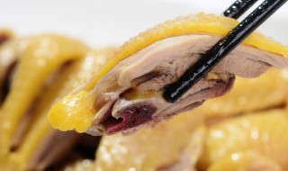 客家白切鸡怎么做好吃（客家白切鸡怎么做好吃视频）