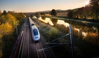 咸阳北站和咸阳西站有什么区别 咸阳站和咸阳西站一样吗