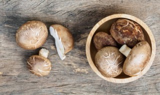 虾滑酿香菇的做法（香菇虾滑的制作方法）