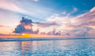 半生红尘半世浮华是什么意思 半世浮华的意思是什么