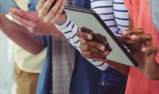 手机怎么投屏电视（手机怎么投屏电视上看电影）