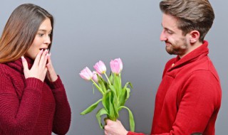 结婚纪念日祝福语有哪些 结婚纪念日祝福语有哪些成语