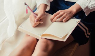 成长的句子经典语录有哪些（成长的句子经典语录有哪些短句）