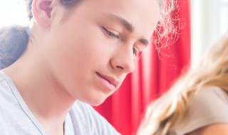 十字路口用英语怎么说 十字路口用英语怎么说写