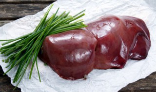 猪肝和绿豆芽一起吃了怎么办（猪肝和绿豆芽一起吃了怎么办呢）