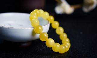 蜜蜡的功效和作用 蜜蜡作用与功效