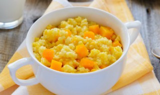 蘑菇和小米一起吃吗 蘑菇可以和小米饭一起吃吗