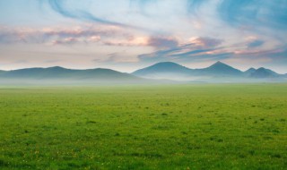 一碧千里中的一是什么意思 一碧千里中的一是什么意思高歌一曲