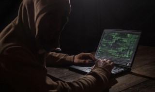 QQ如何一分钟发一百条信息（QQ如何瞬间发送上百条信息）