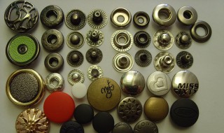 电子厂衣服有纽扣能过安检吗 电子厂衣服有纽扣能过安检吗有辐射吗