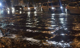 大风大雨来是什么意思（大风大雨的意思是什么）