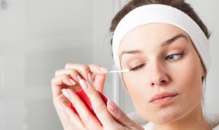 脸部t区毛孔粗大怎么办 脸上t区毛孔大