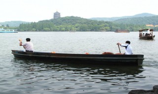 梦到划船是什么意思（做梦梦到划船是什么意思）